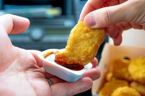 【悲報】野球選手の奥さん、マクドナルドに『爆弾発言』をしてしまうｗｗｗｗｗ