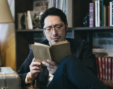 なろう作者「ハァ...ハァ...!書籍化決定したぞ!あとは絵師ガチャSSRを引くだけ!」