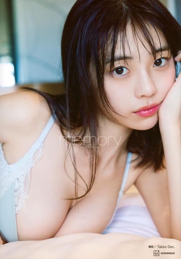 菊地姫奈ってモデルにスタイルで負けないのすごいよな!