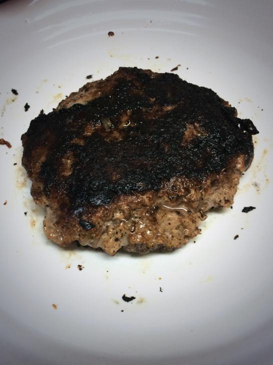 【画像】母ちゃんのハンバーグ、マジでこんなだったｗｗｗｗｗ