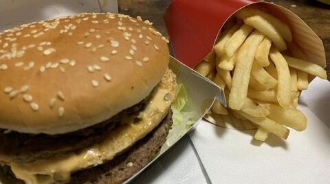 【画像あり】女子中学生(13)「今からマクドナルドのハンバーガー食べまぁすw」→ 10年後wwwwwwww