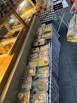 露天の惣菜2