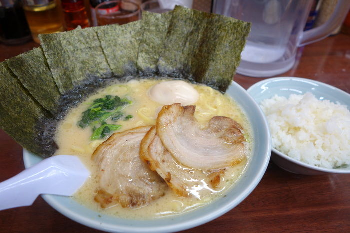 ウーロン茶の飲みすぎで胃はどうなる ...