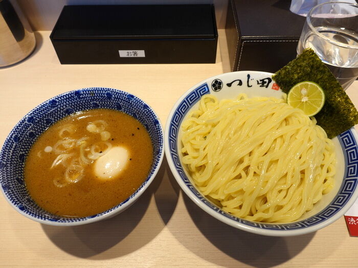 2667d6b7