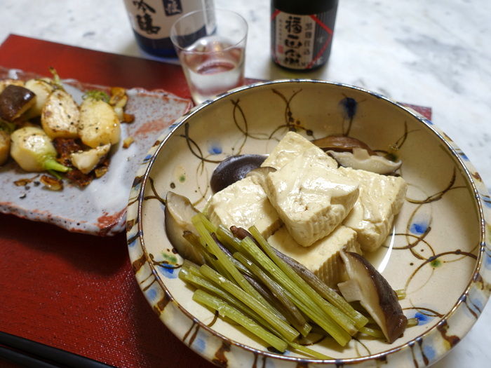 さぷら伊豆 渋谷の平日 伊豆の休日 自宅めし つと豆腐の煮もの