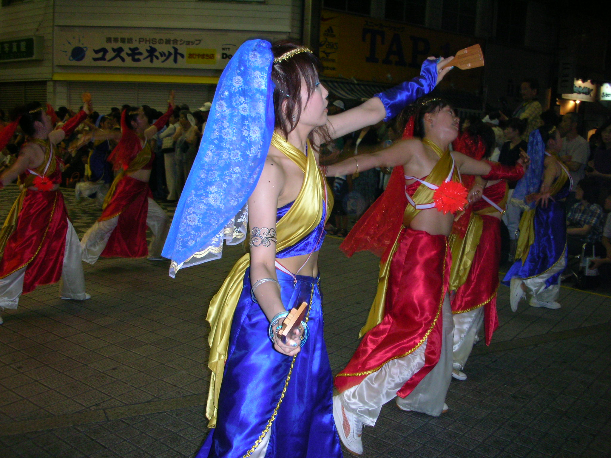 よさこい祭り 自然と仲良く岡本の有機な農業研修奮闘記
