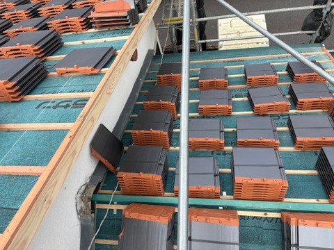 ADC99FC7-C14B-4998-8141-86780DD0AFDE