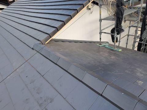 4968EBFA-F842-450A-A3F9-0E10D9303176