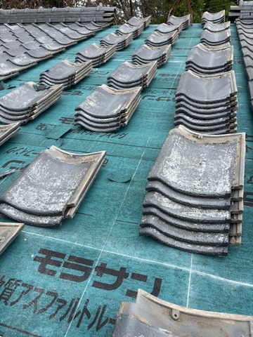 3DCF3A24-8A96-43A8-9FF3-4F04314BCEE6