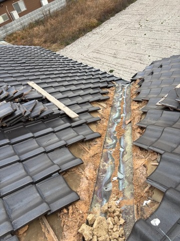 E0AC22C6-914C-45C3-A46F-BE33056B5FC2