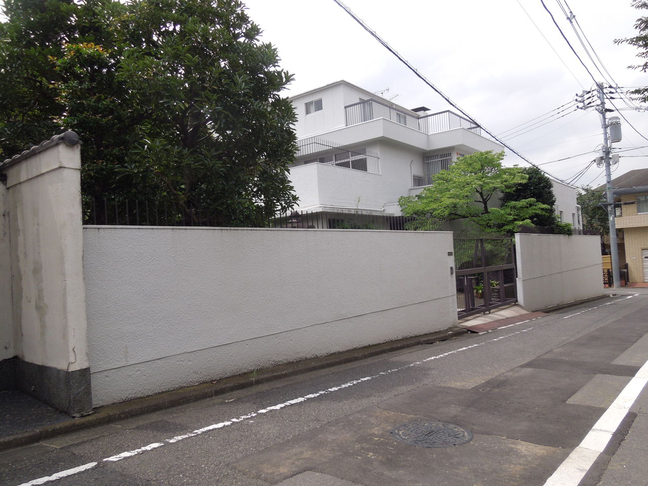 神山町に地味ながらもかなりの豪邸がありました 東京都内の豪邸探索ブログ 神山町に地味ながらもかなりの豪邸がありました 東京都内の豪邸探索ブログ