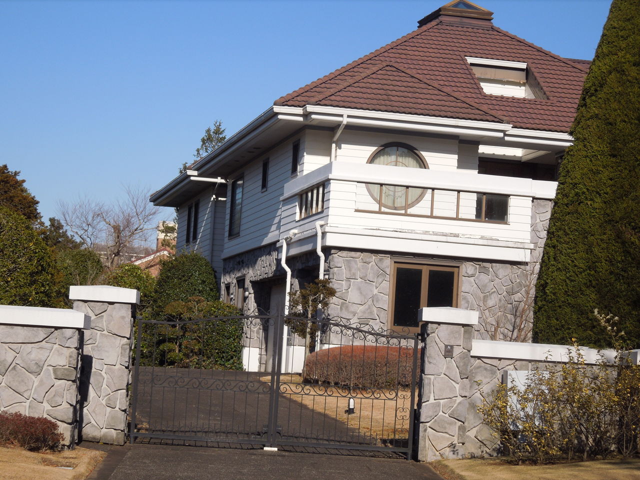 チバリーヒルズの写真集 東京都内の豪邸探索ブログ