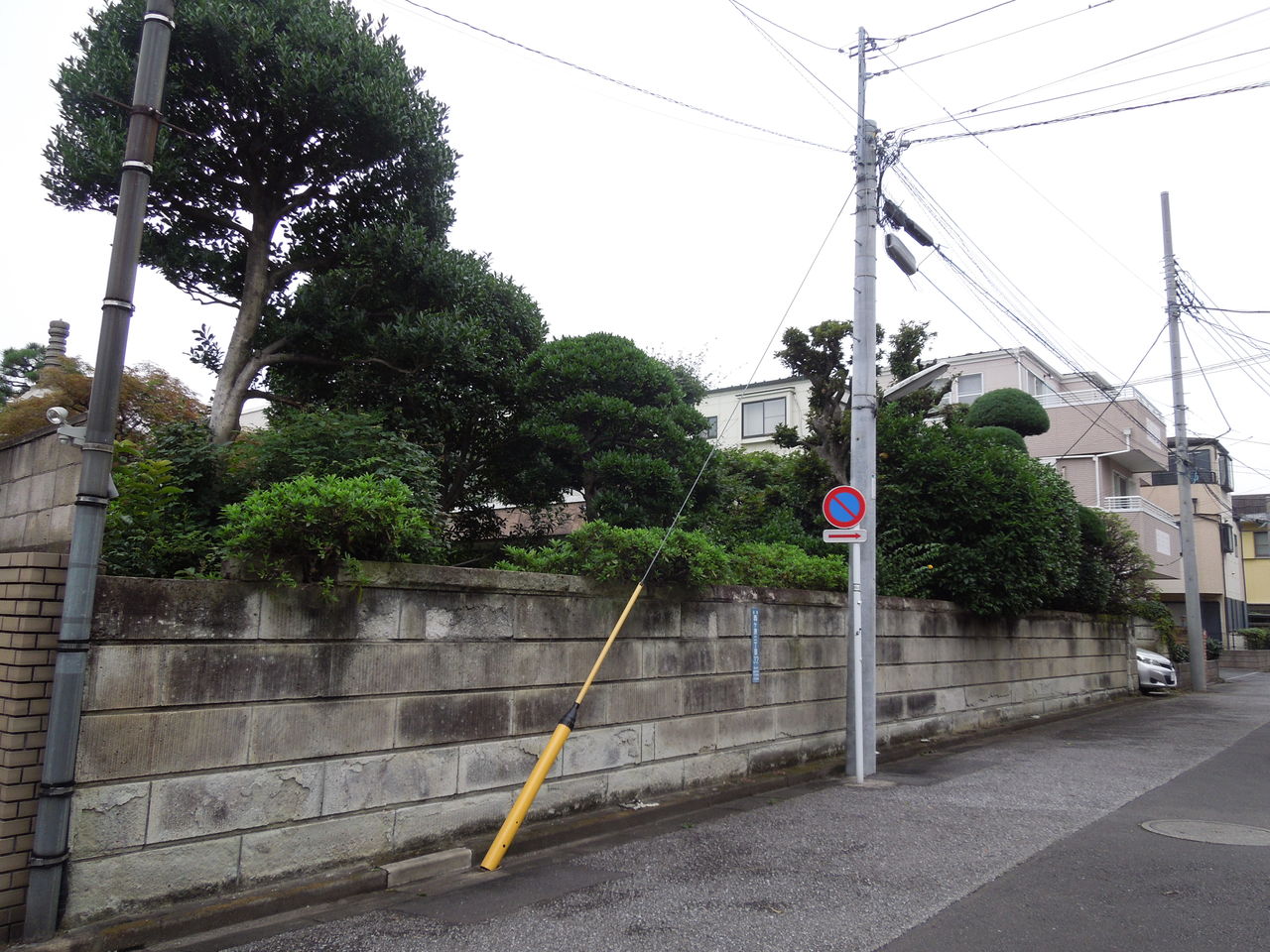 西ヶ原に二世代ぐらい古い鉄筋コンクリートの豪邸がありました 東京都内の豪邸探索ブログ 西ヶ原に二世代ぐらい古い鉄筋コンクリートの豪邸がありました 東京都内の豪邸探索ブログ