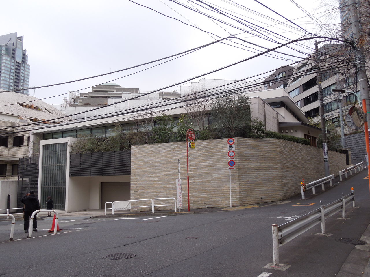 六本木に都市型高級住宅がありました 東京都内の豪邸探索ブログ