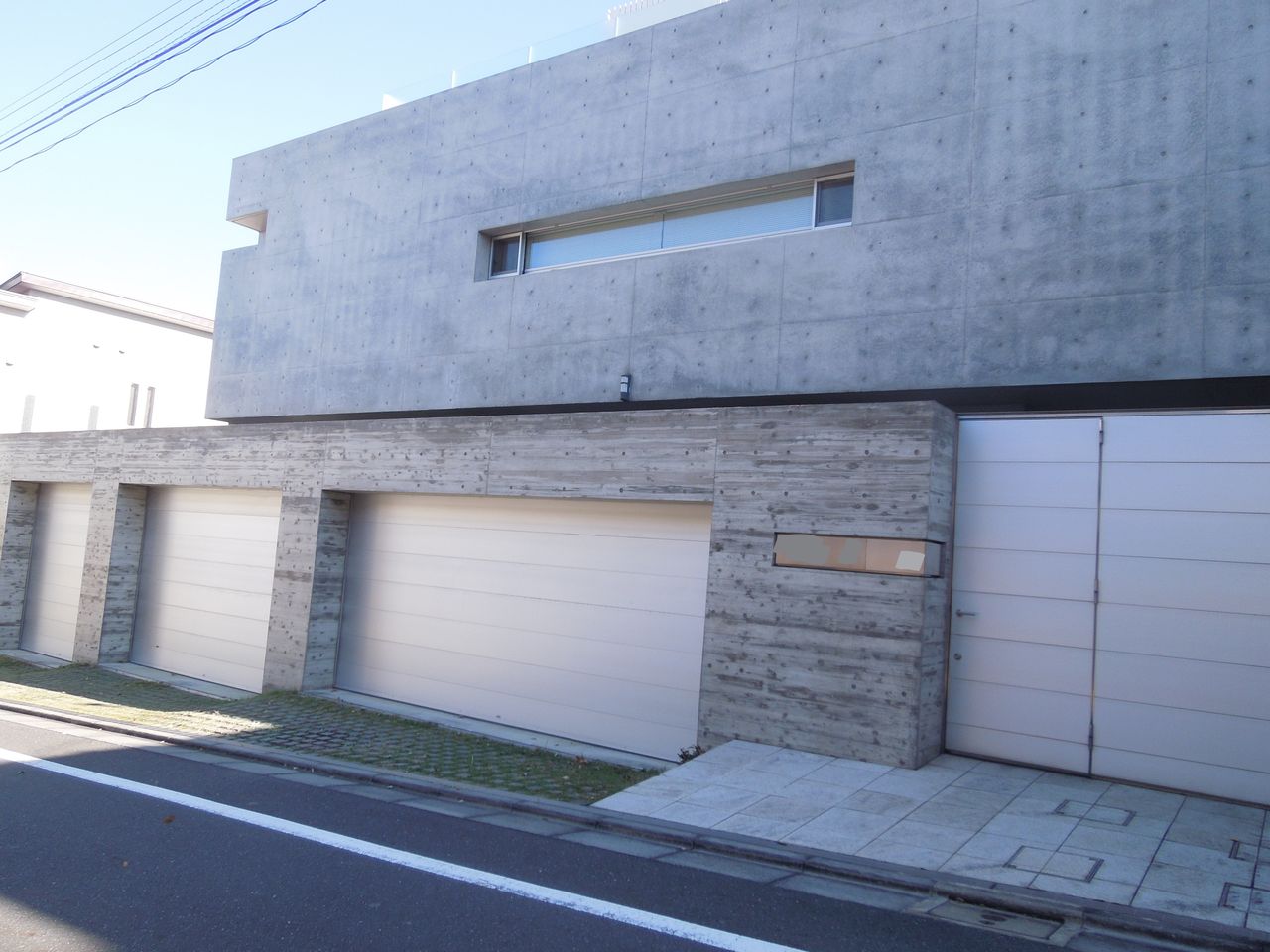 中目黒にコンクリ打ちっぱなしの豪邸がありました 東京都内の豪邸探索ブログ 中目黒にコンクリ打ちっぱなしの豪邸がありました 東京都内の豪邸探索ブログ