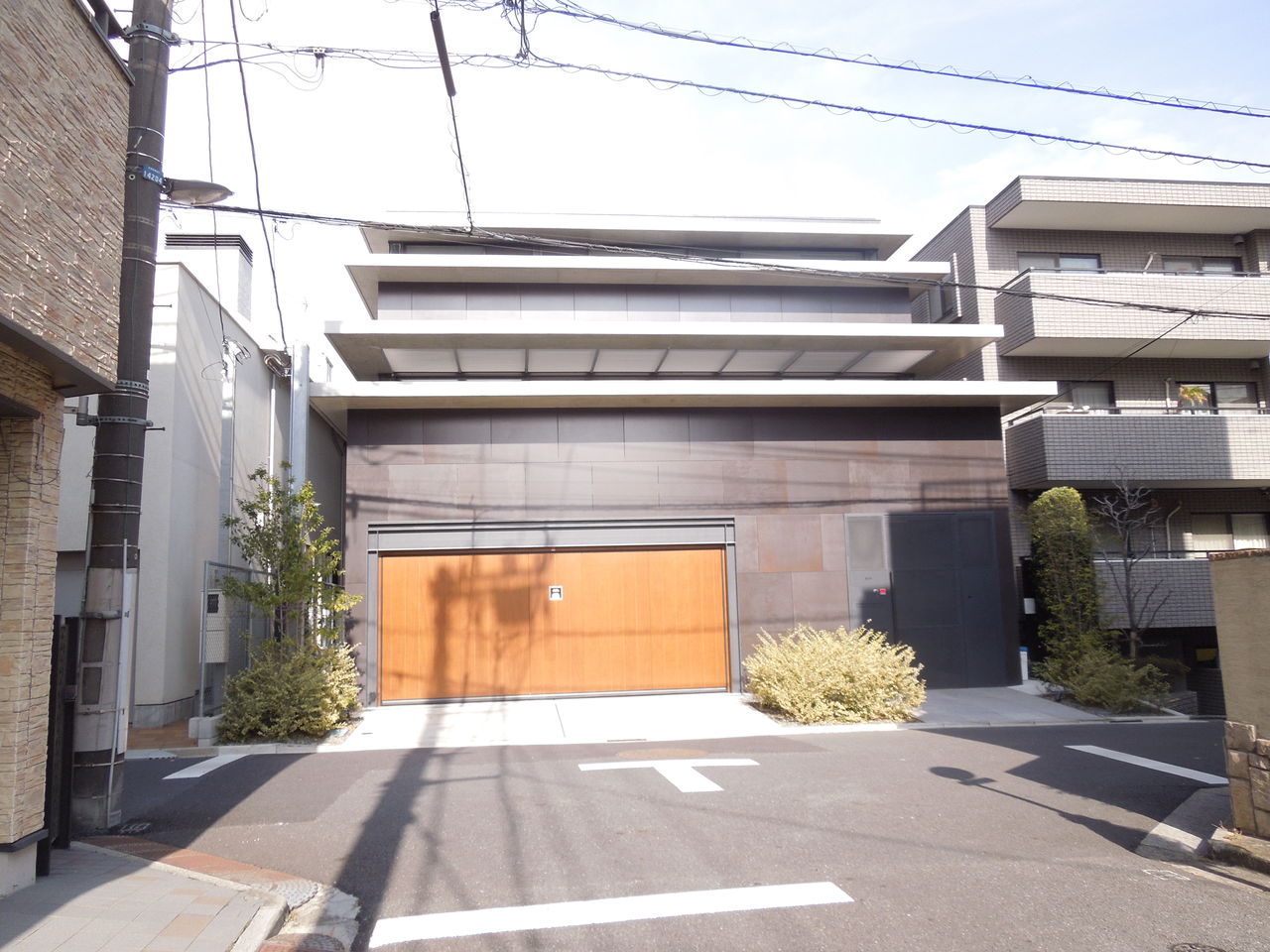 変わったデザインの豪邸が千駄木にありました 東京都内の豪邸探索ブログ