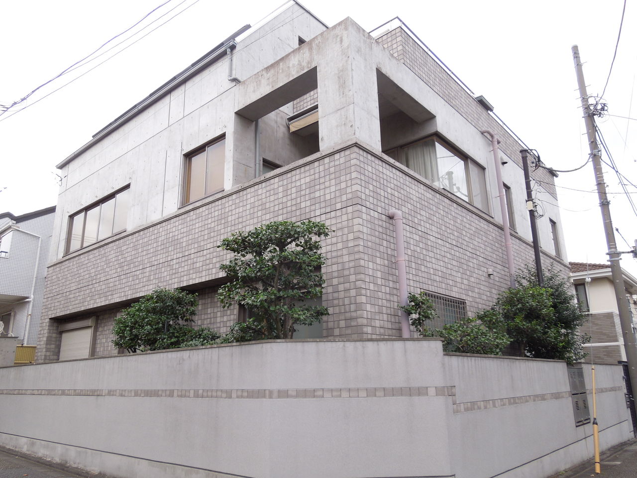 桜丘に２世帯住宅の鉄筋コンクリート住宅がありました 東京都内の豪邸探索ブログ