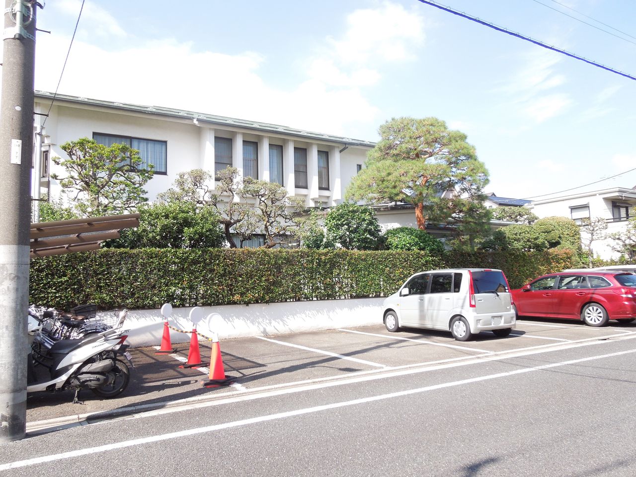 東京都内の豪邸探索ブログ
	  久が原に駐車場を作って貸し出している豪邸がありました