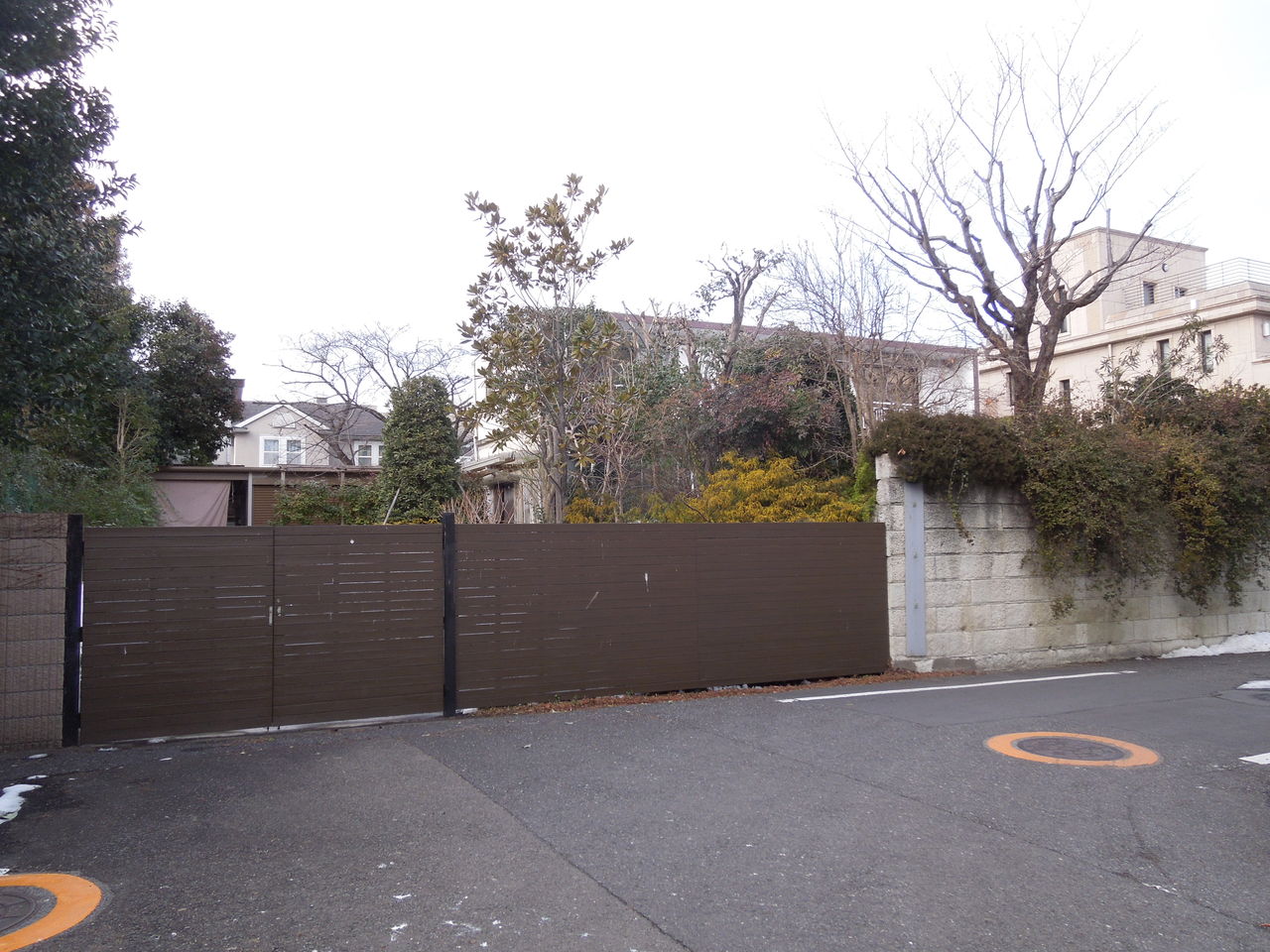 松濤に敷地の広い豪邸がありました 東京都内の豪邸探索ブログ