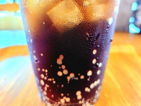 2E249A24-5724-4242-BD28-58F1333F839C