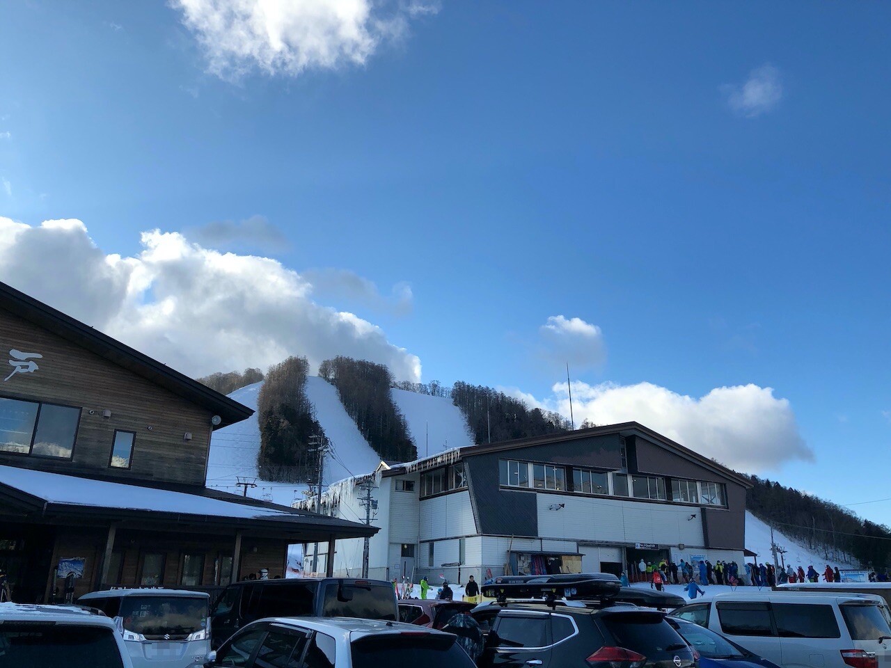 戸隠スキー場に行ってきましたよ のびーの食っちゃね だらだらな日々 食っちゃ寝生活してても意外と平気だったりする 戸隠スキー場に行ってきましたよ のびーの食っちゃね だらだらな日々 食っちゃ寝生活してても意外と平気だったりする