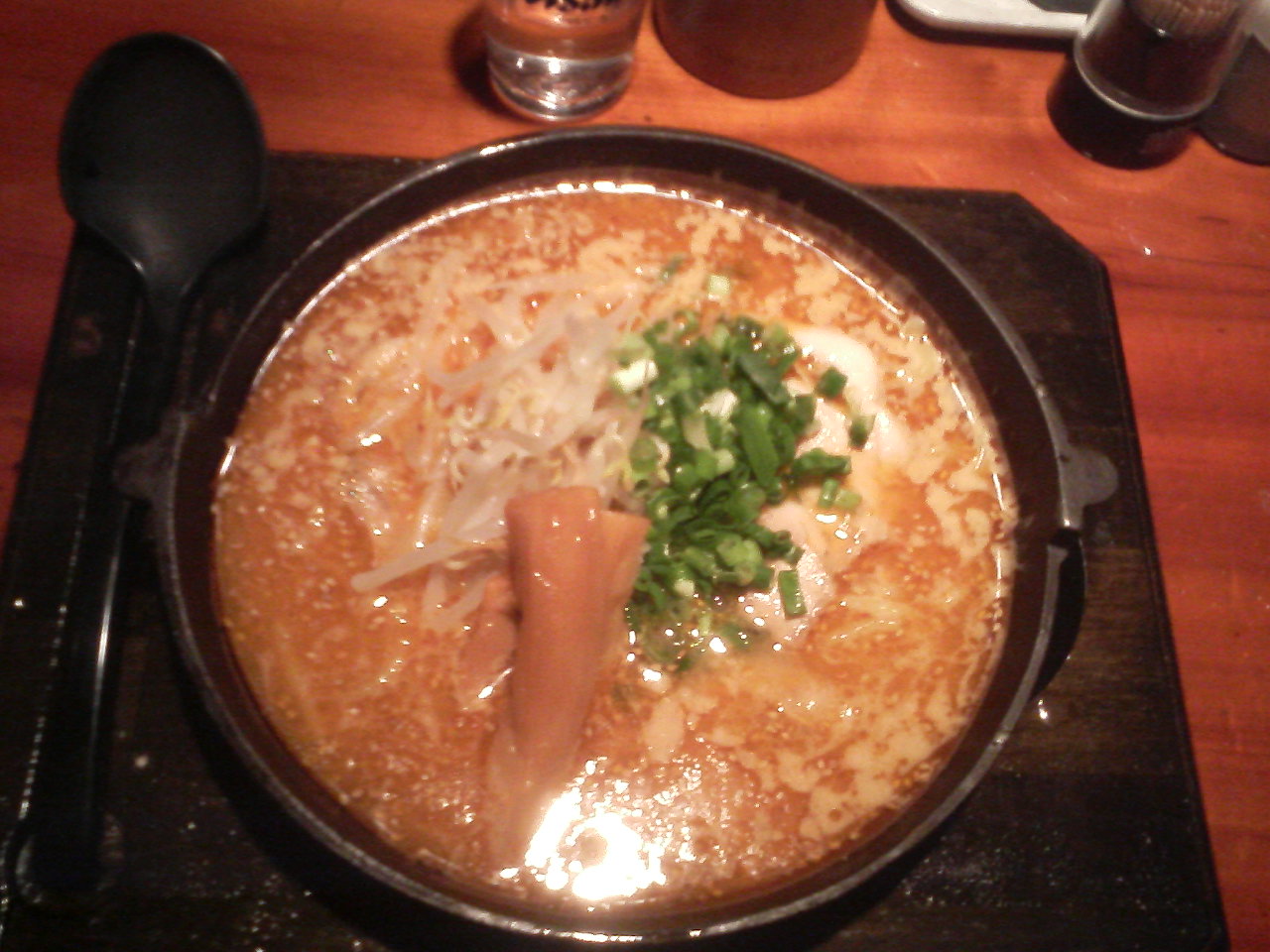 09 10シーズンを振り返ってみる 食べられるトコロ ゲレ食 のびーの食っちゃね だらだらな日々 食っちゃ寝生活してても意外と平気だったりする