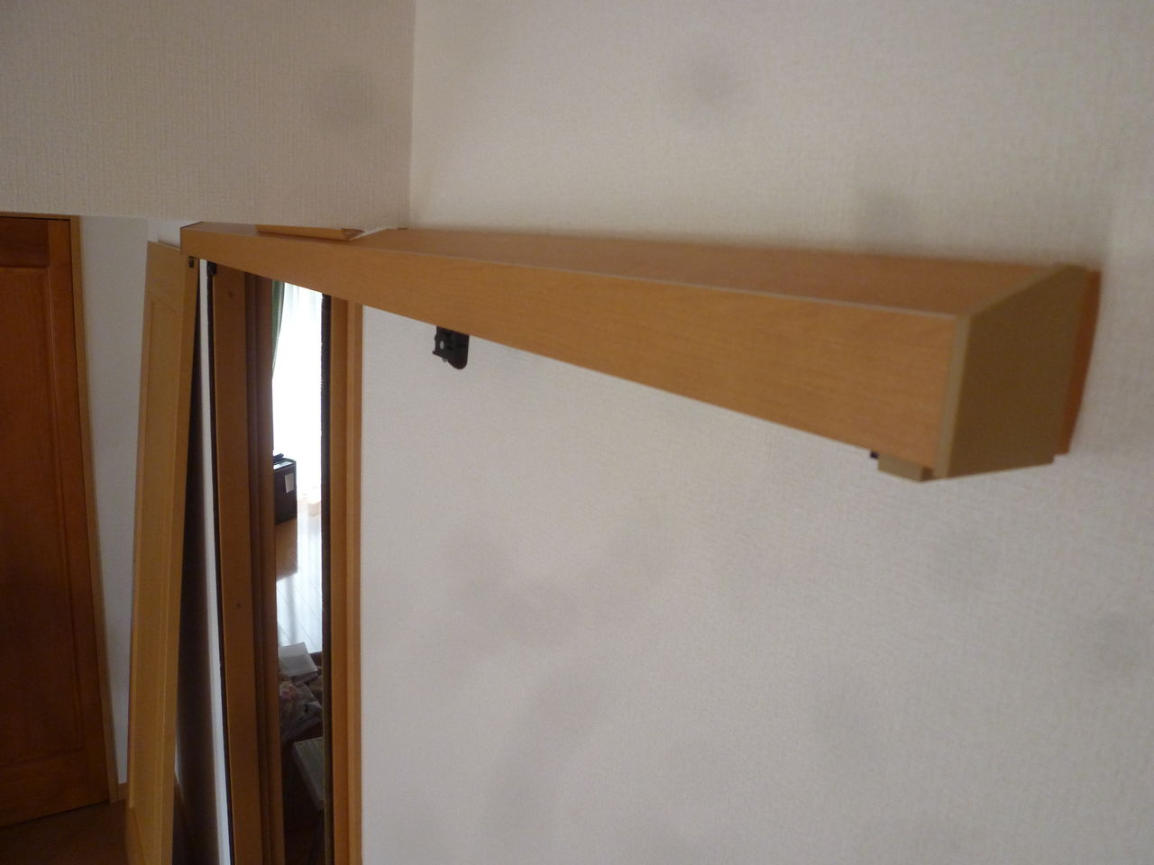 室内引戸取り付け（アウトセット引戸）:大川ガラス 工事事例＆お知らせ