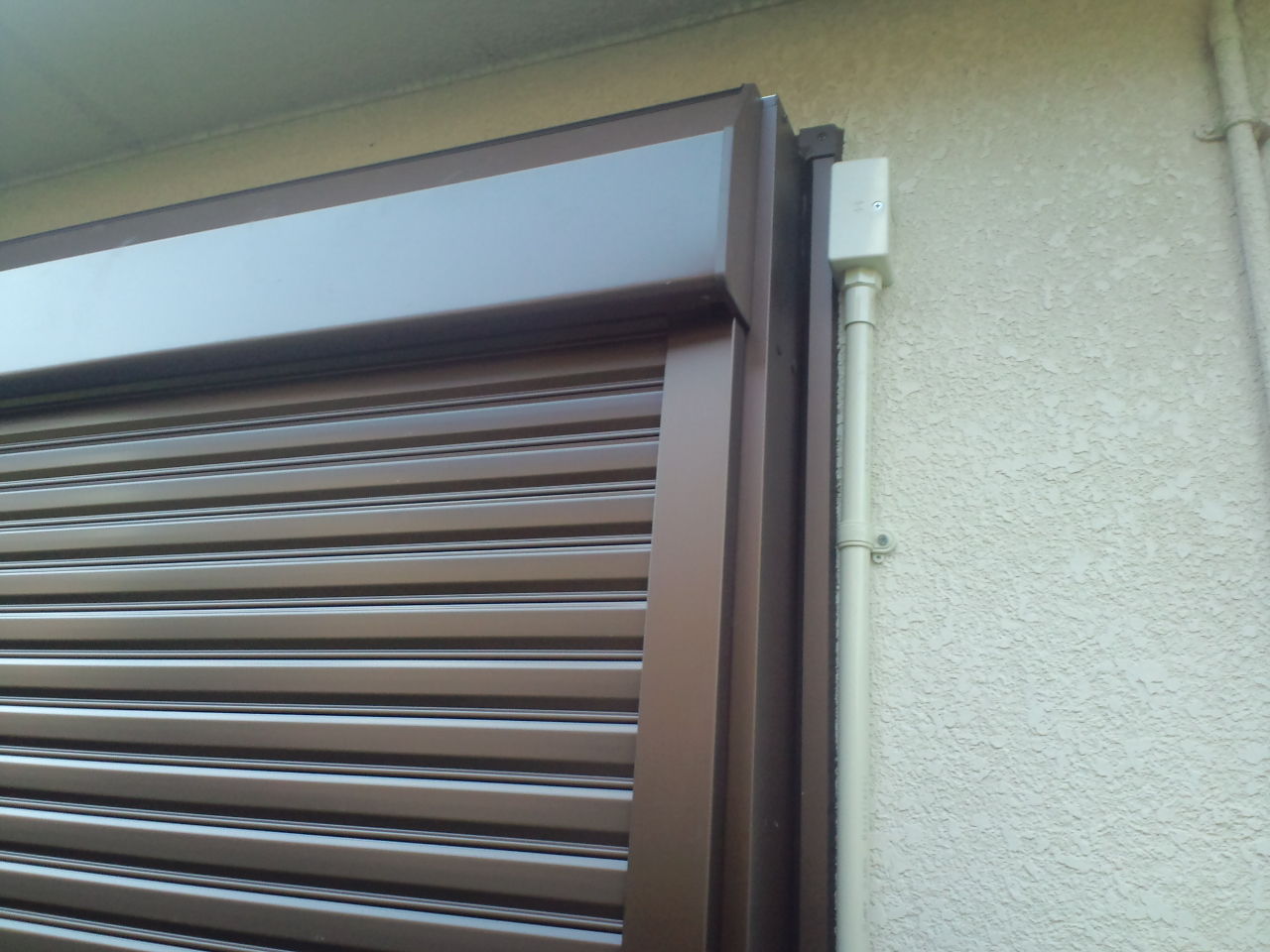 電動シャッター取り付け工事 大川ガラス 工事事例 お知らせ