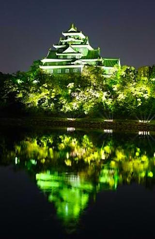岡山城 と 逆さ城