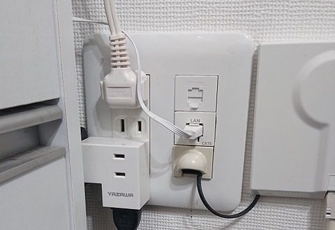 LANケーブル３口