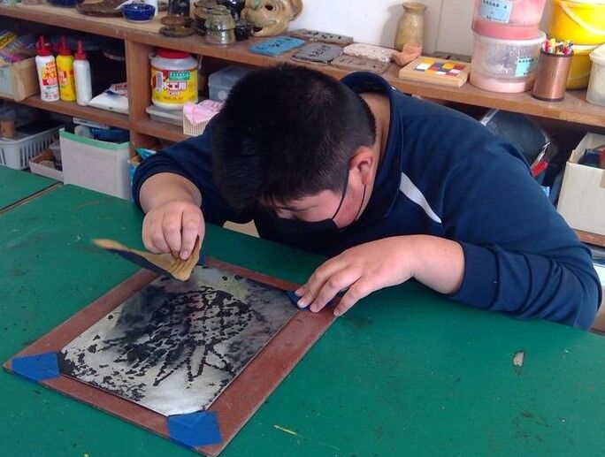 美術 彫金レリーフ（その2） : 岡崎盲学校 公式ブログ