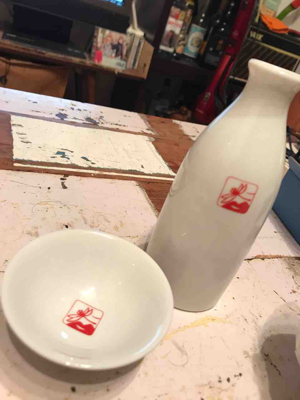 とんぼ徳利を入手した話 Recipe 春菊とホタルイカのごま和え 東京オカザキッチン