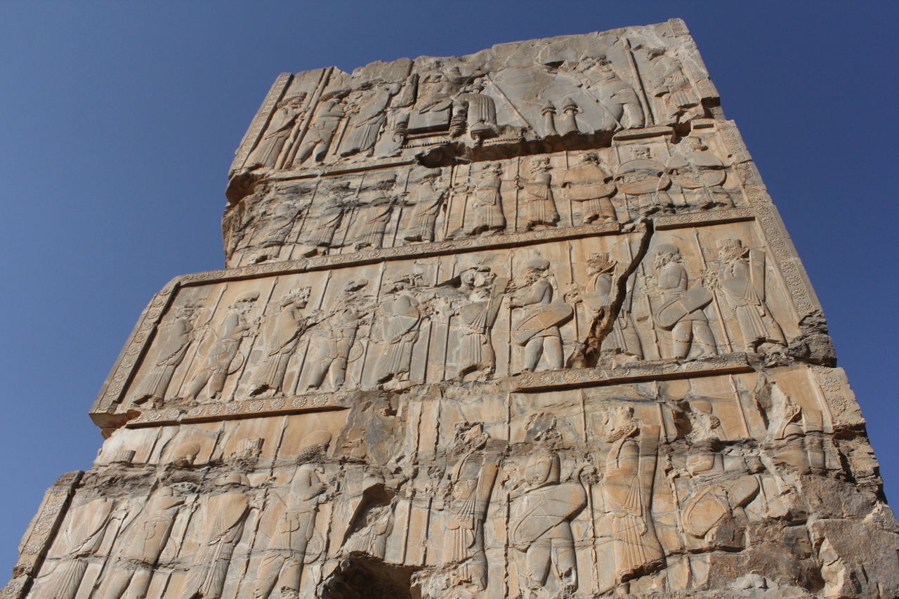 Travel イラン編 ペルセポリス遺跡 東京オカザキッチン