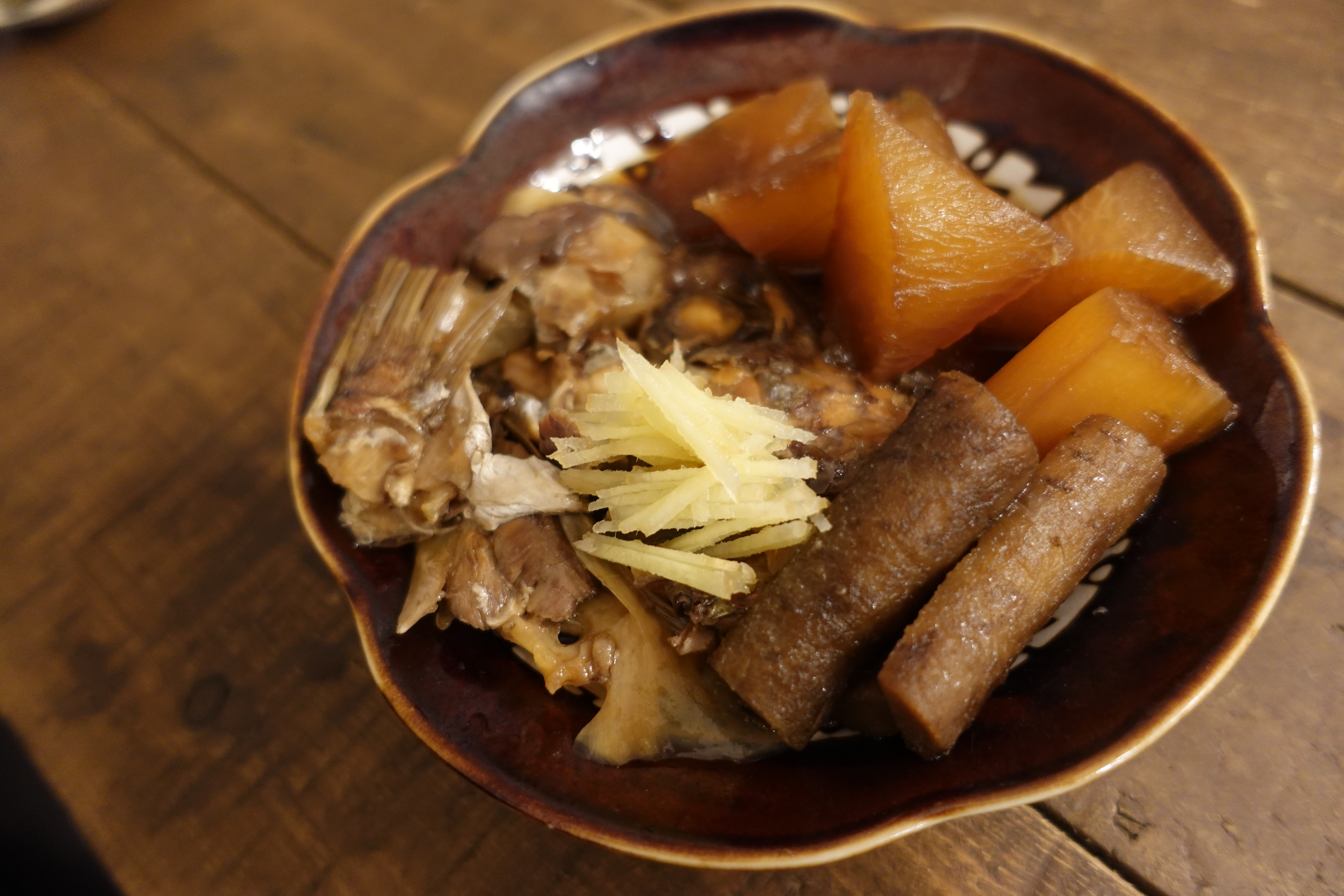 Recipe 鯛のアラ煮 Movie 藁にもすがる獣たち 東京オカザキッチン