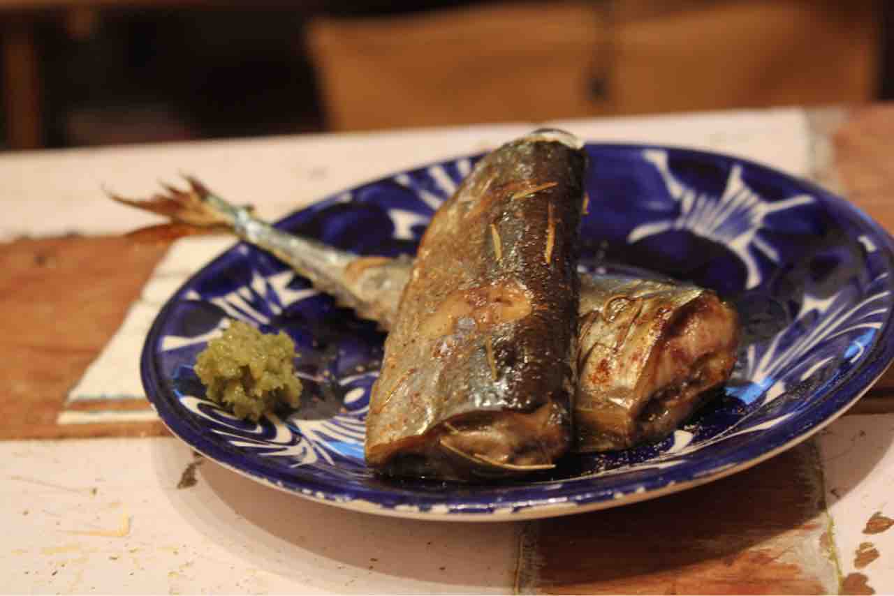 Movie 愛しのアイリーン Recipe サンマのコンフィ 東京オカザキッチン Movie 愛しのアイリーン Recipe サンマのコンフィ 東京オカザキッチン