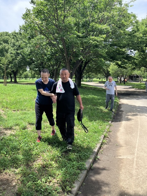 23E26D73-BD91-4340-B77D-43120661FD3A