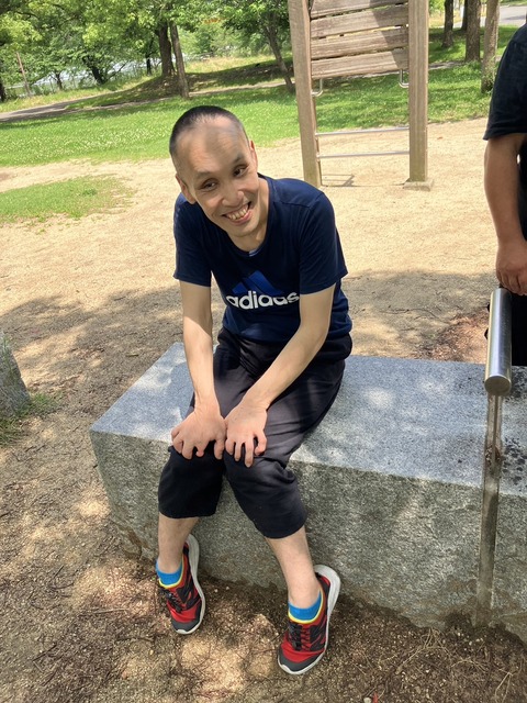 7B1CF700-F165-4F62-BE85-0AE235AFA26D