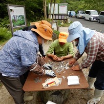 200603 山野草のエキ ボランティア (15)