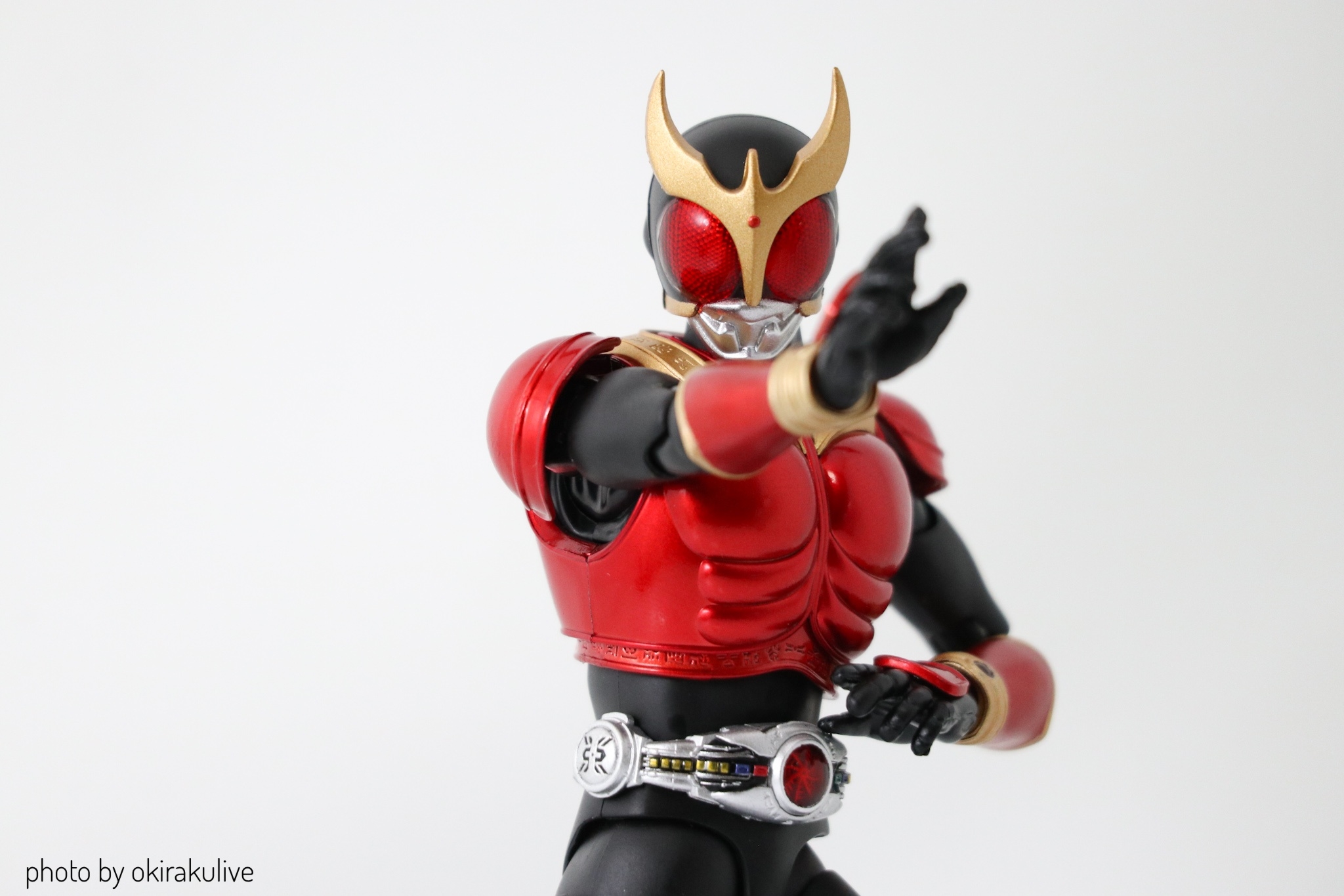 S H Figuarts 真骨彫製法 仮面ライダークウガ マイティフォーム 仮面ライダーディケイドver Okiraku倉庫 S H Figuarts 真骨彫製法 仮面ライダークウガ マイティフォーム 仮面ライダーディケイドver Okiraku倉庫