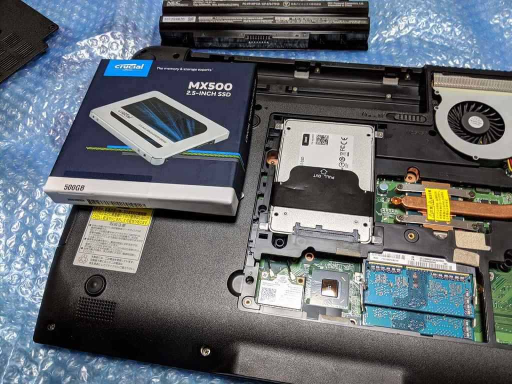 VK26TX-Gの分解丨HDD→SSDへのストレージ交換手順(NEC・VersaPro