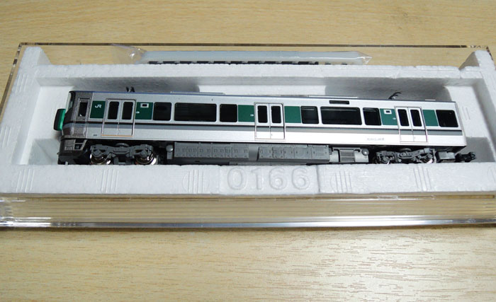 TOMIX 227系1000番台 和歌山・桜井線 入線 : 鉄道LOG