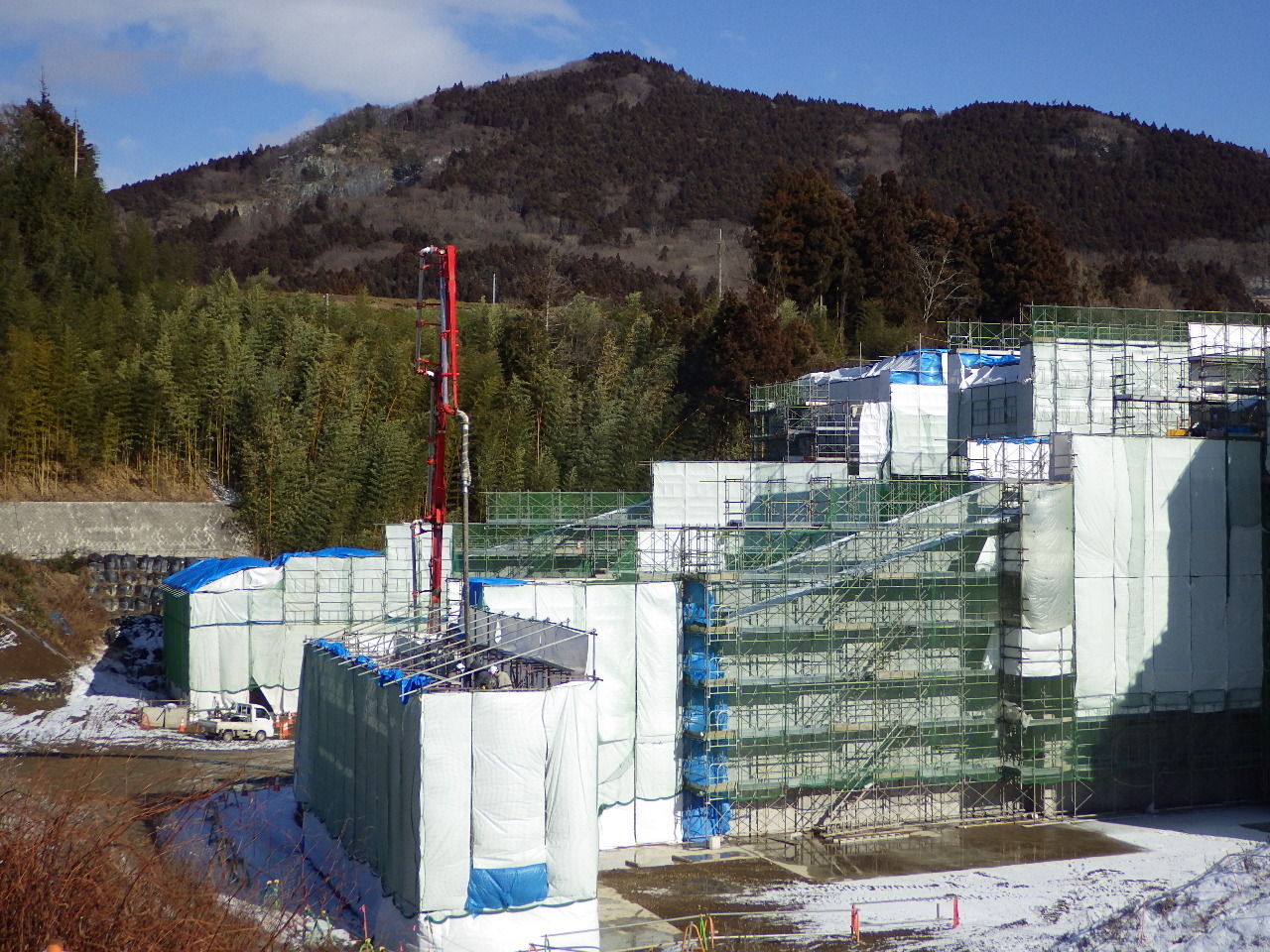 川裏翼壁端部2リフト目 : 一関遊水地長島水門新設工事