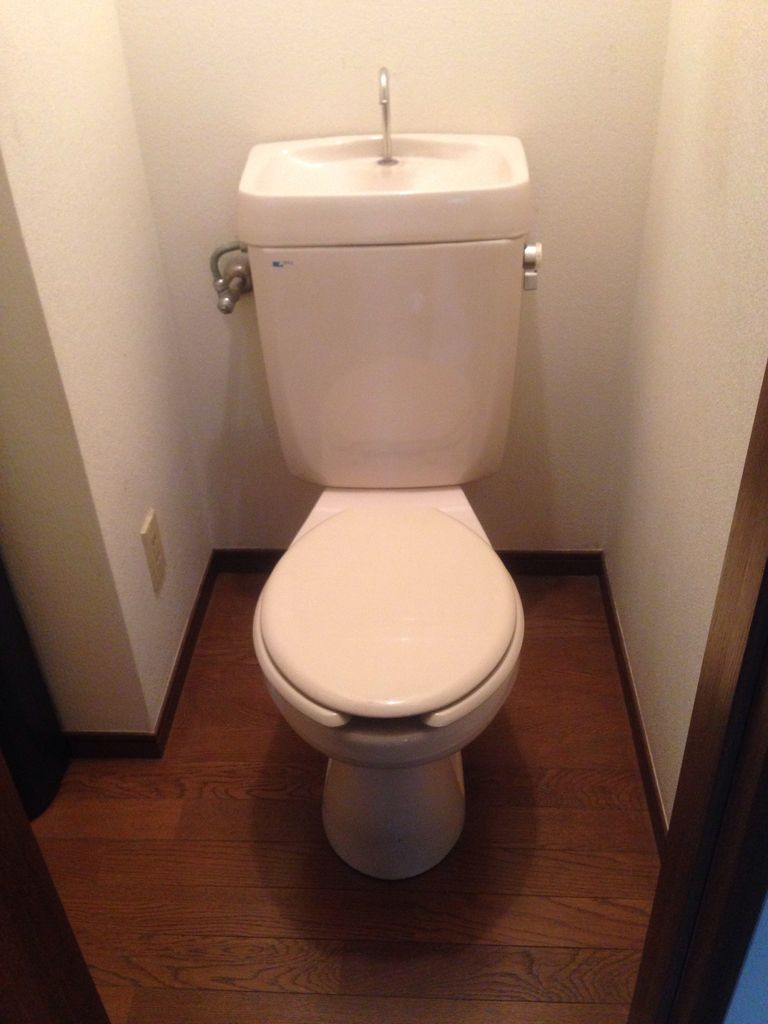 前の家のトイレ掃除 ステキ主婦に憧れて