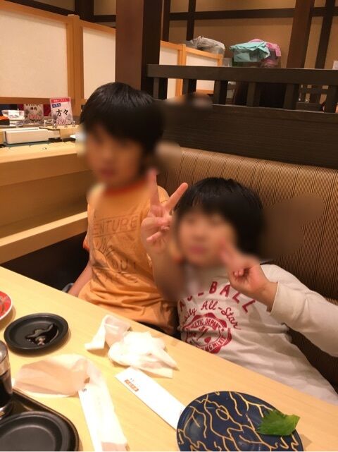 {45552075-6B3A-43FA-9615-BE85836BF719:01}