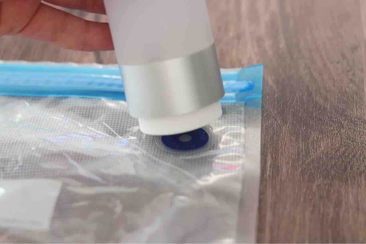 真空パック器で新鮮なまま食材長持ち!下味保存でグングン 真空パック器で新鮮なまま食材長持ち!下味保存でグングン