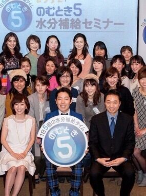 {464AC4D4-509E-4EBB-B852-12ED8F0FE270:01}