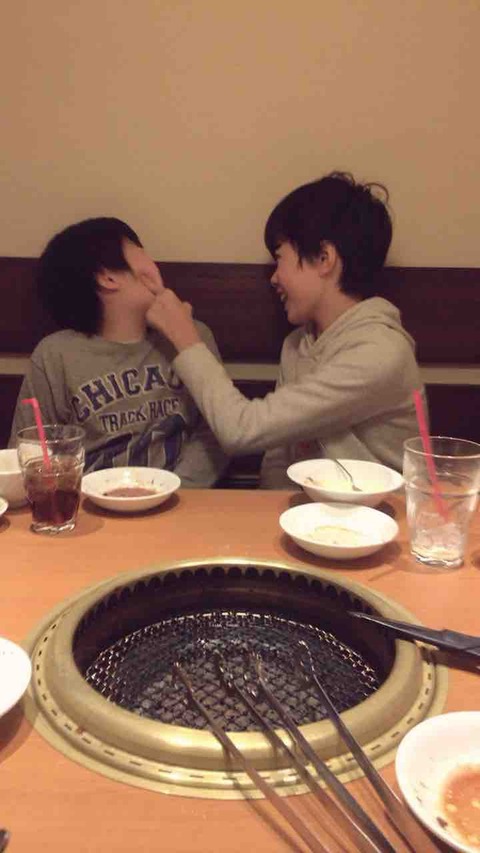 3F1BC230-FD42-4C9C-BB6A-BEBFFD60AAA1