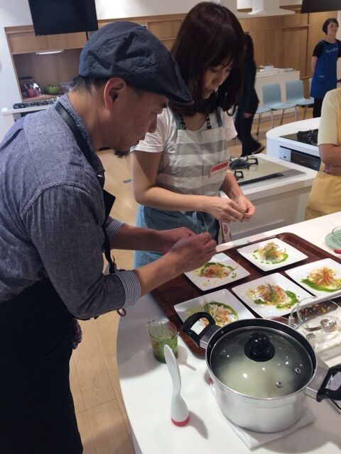 {C98B2F6F-FF12-4688-86E5-097446C4FB85:01}