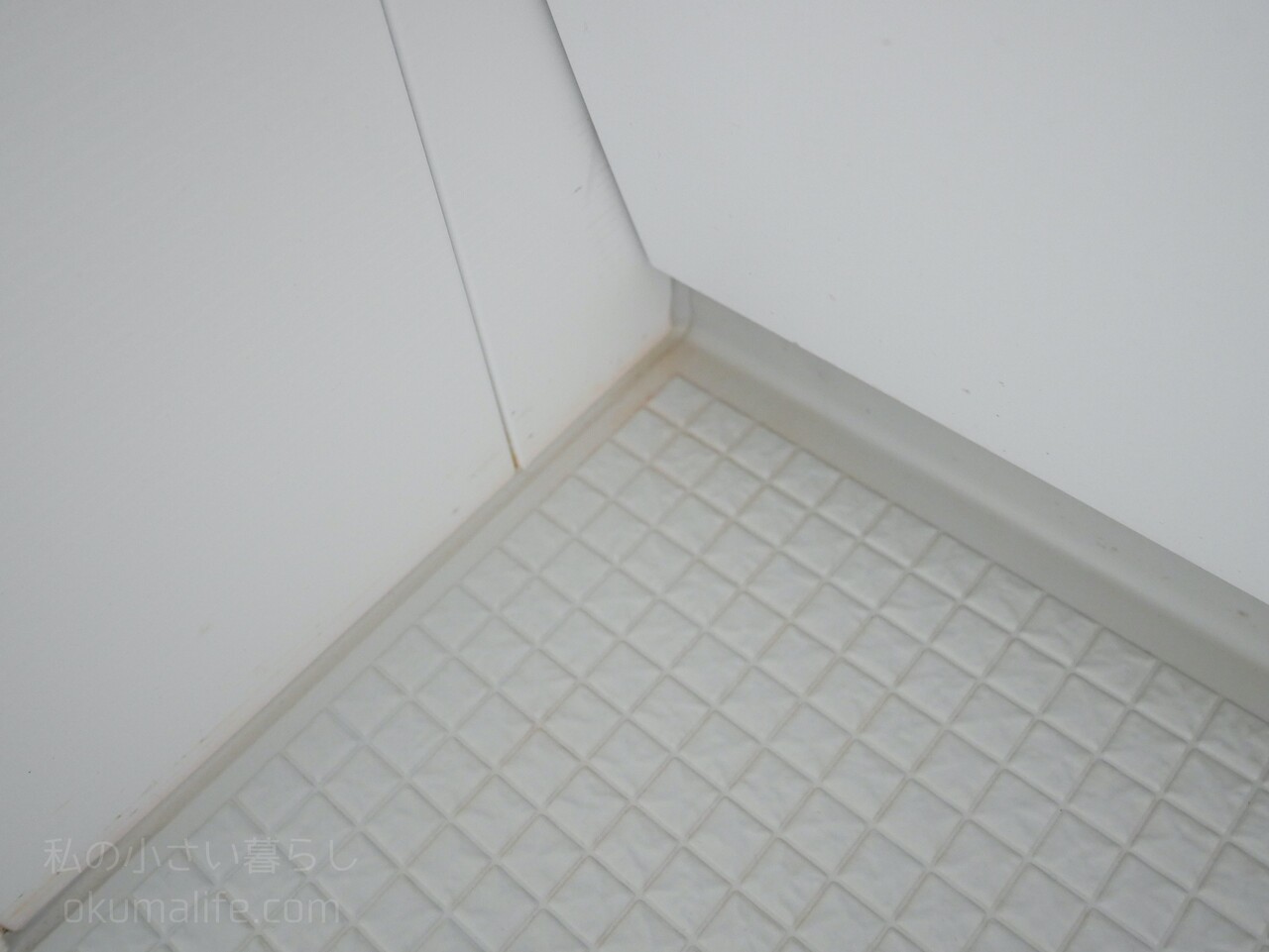 閲覧注意 初めてオキシクリーンを使って浴室 浴槽の掃除をやってみたらめちゃくちゃ大変だった 私の小さい暮らし Powered By ライブドアブログ