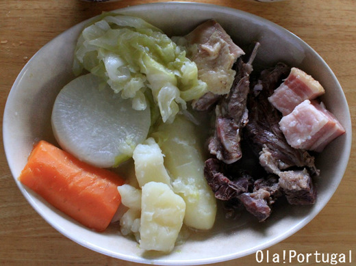 ポルトガル料理レシピ:コジード・ア・ポルトゲーザ